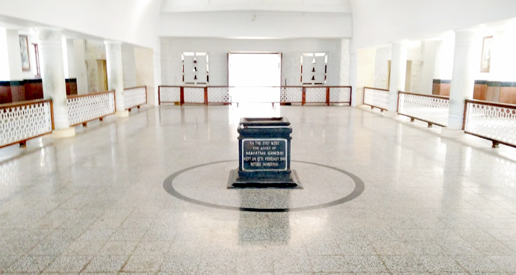Mahatma Gandhi Mandapam Pravin Travels
